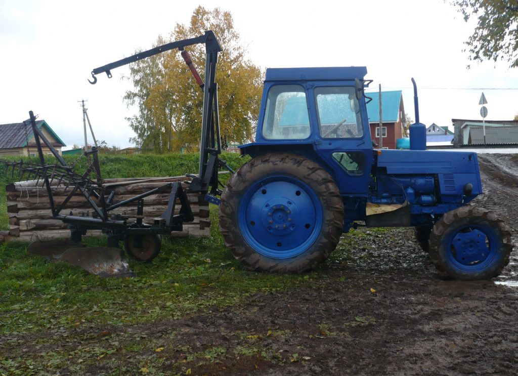 Права на трактор в Кузнецке